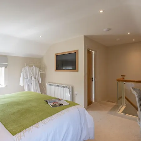 Feathered Nest Holiday home *